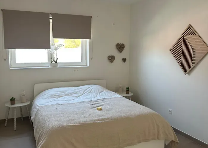 Chambre Neuve 1 Ou 2 Personnes